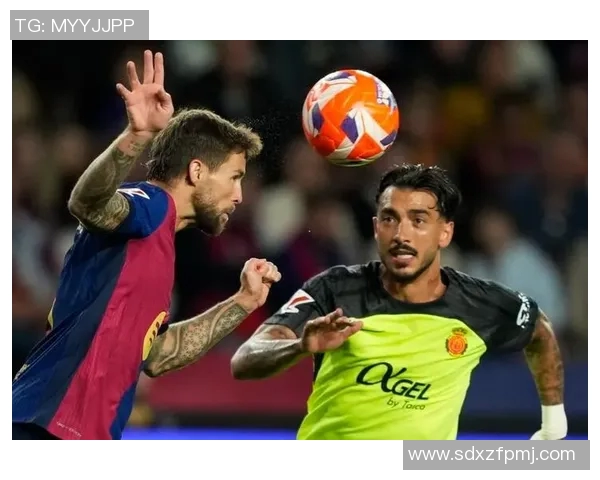 巴萨3-1击败皇马，梅西梅开二度助球队蝉联西甲榜首