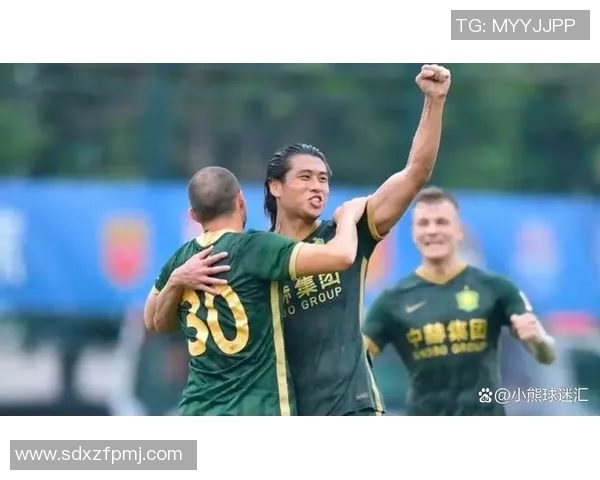 张玉宁本赛季精彩表现斩获15球成球队锋线核心引发球迷热议