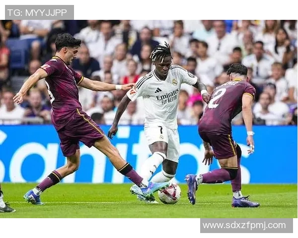 塞维利亚2-0告捷,赛季首胜险胜巴拉多利德,追赶前四